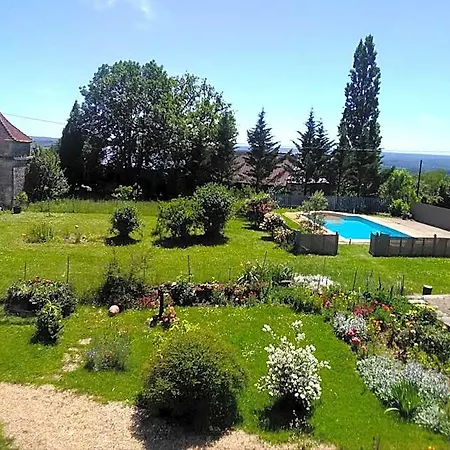 Bed & Breakfast Nature Et Piscine Au Sommet Du Périgord 3*